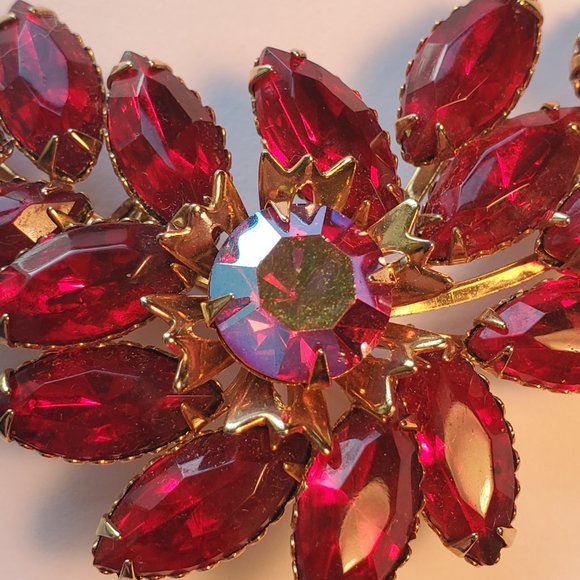 Vintage Large 2 1/2" Ruby Red and AB Rhinestones Prong Set Unsigned Brooch - Picture 7 of 8